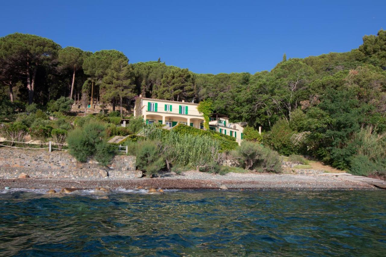 Villa Le Sprizze A Bordo Del Mare - Goelba Marciana Marina  Esterno foto