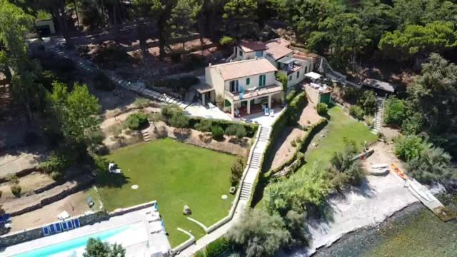 Villa Le Sprizze A Bordo Del Mare - Goelba Marciana Marina  Esterno foto