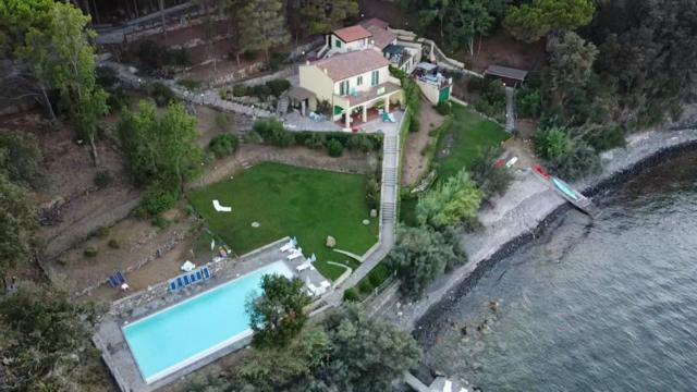 Villa Le Sprizze A Bordo Del Mare - Goelba Marciana Marina  Esterno foto